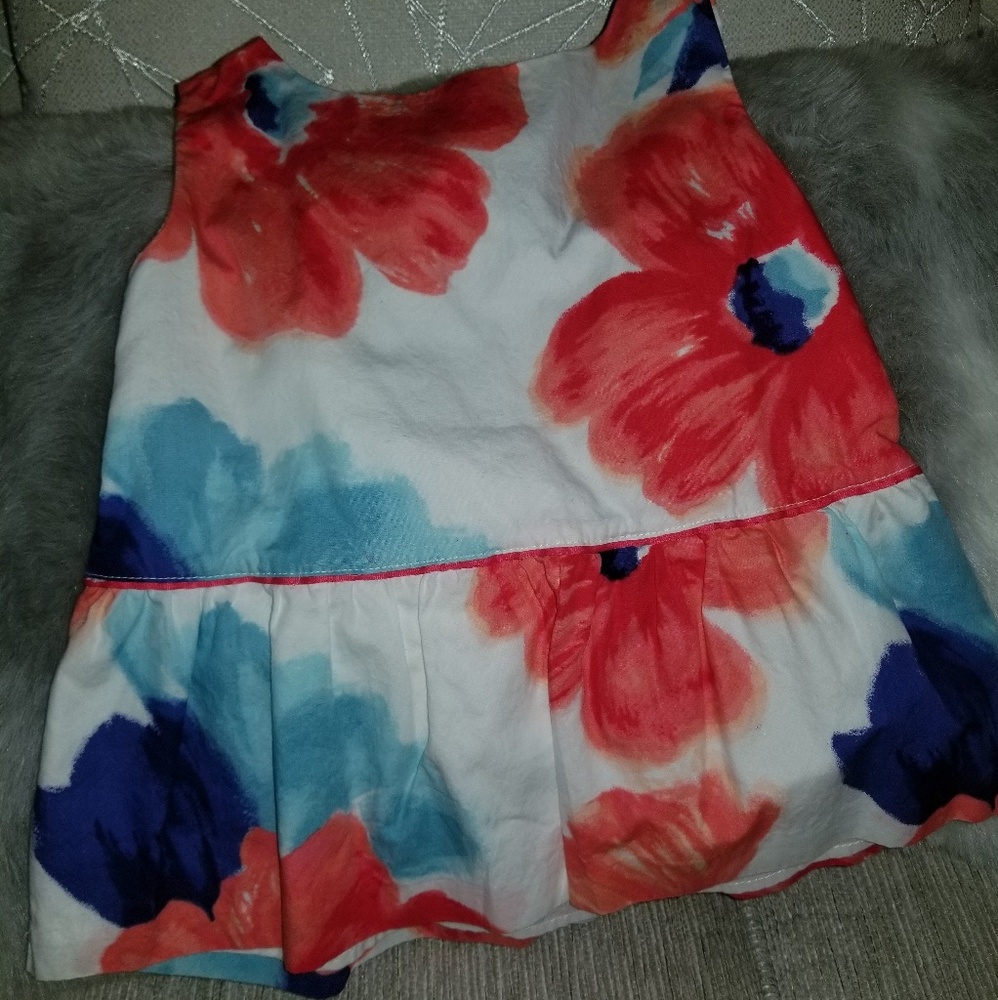 Janie and Jack girls open back peplum top